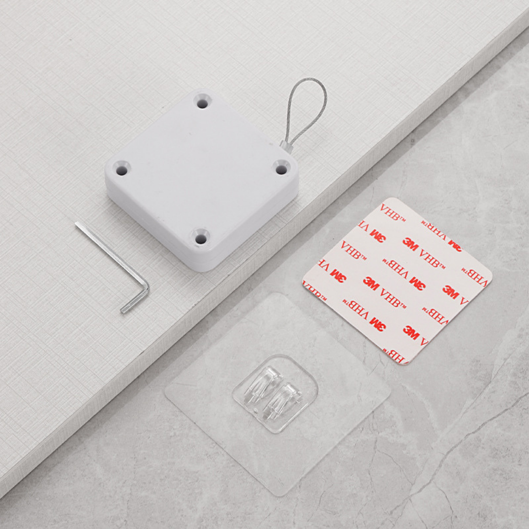 Punch free lightweight simple door closer