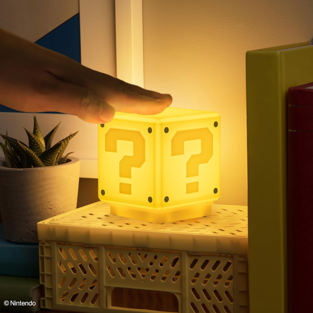 Super Mario Light