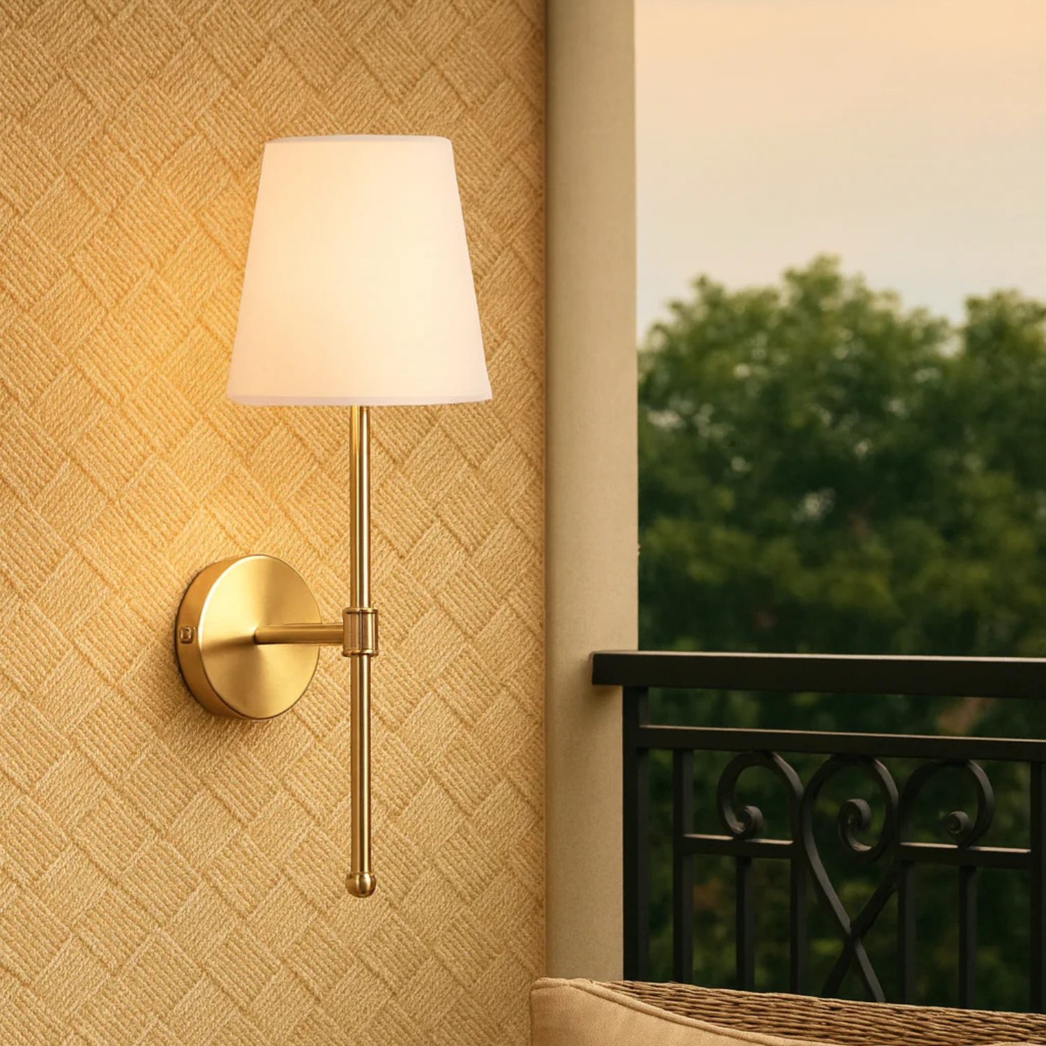 Lamp Wall