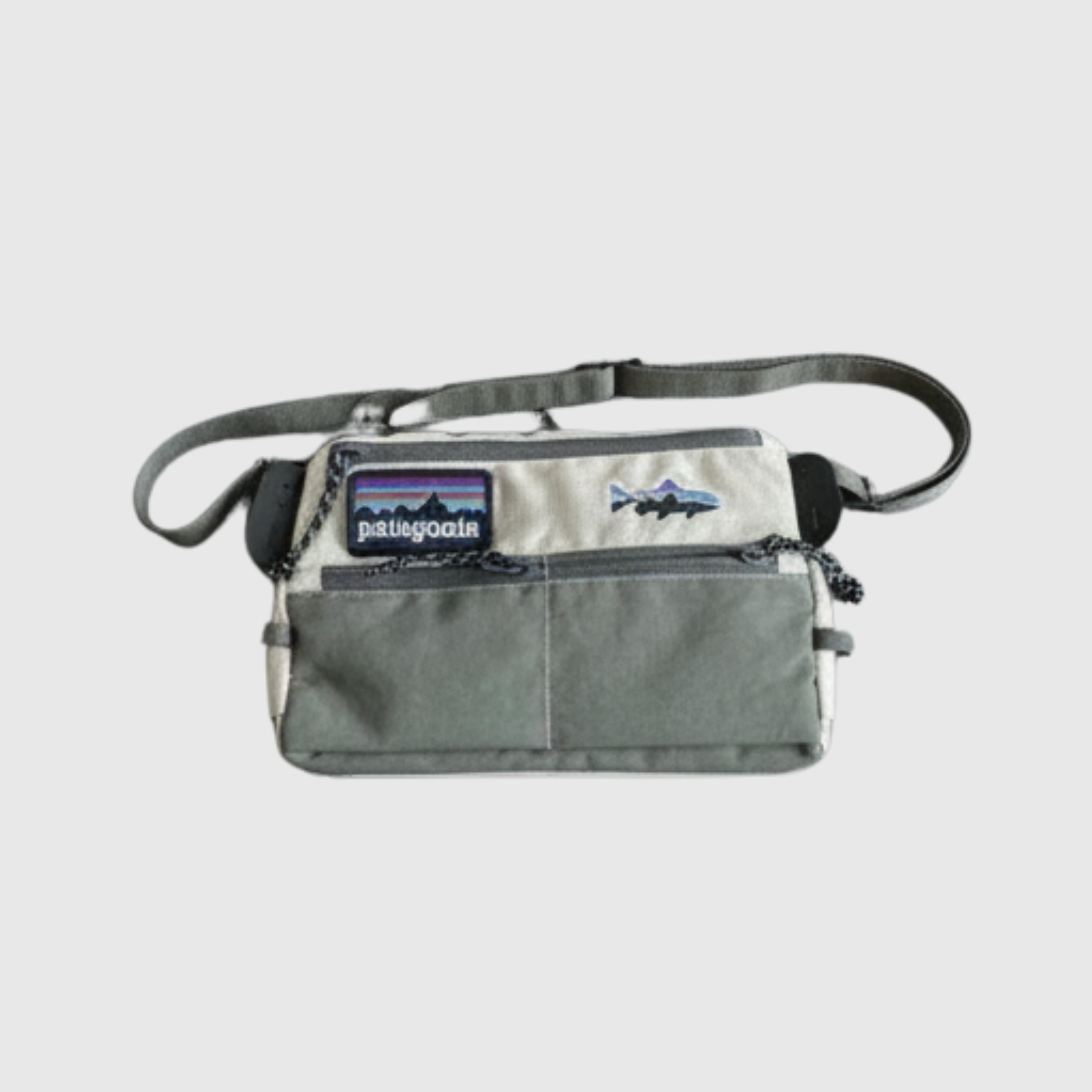 Contrast Color Multi-Purpose Bag