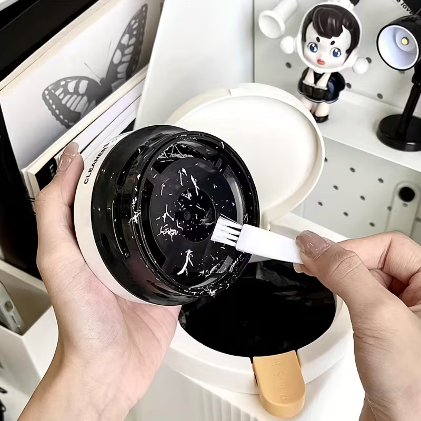 Astronaut Desktop Vacuum