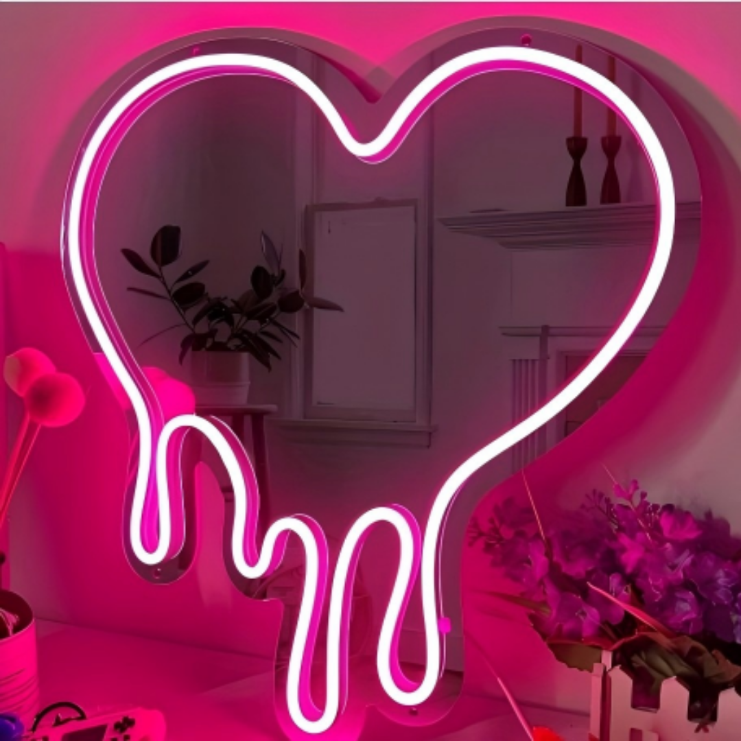 Love Model Makeup Mirror