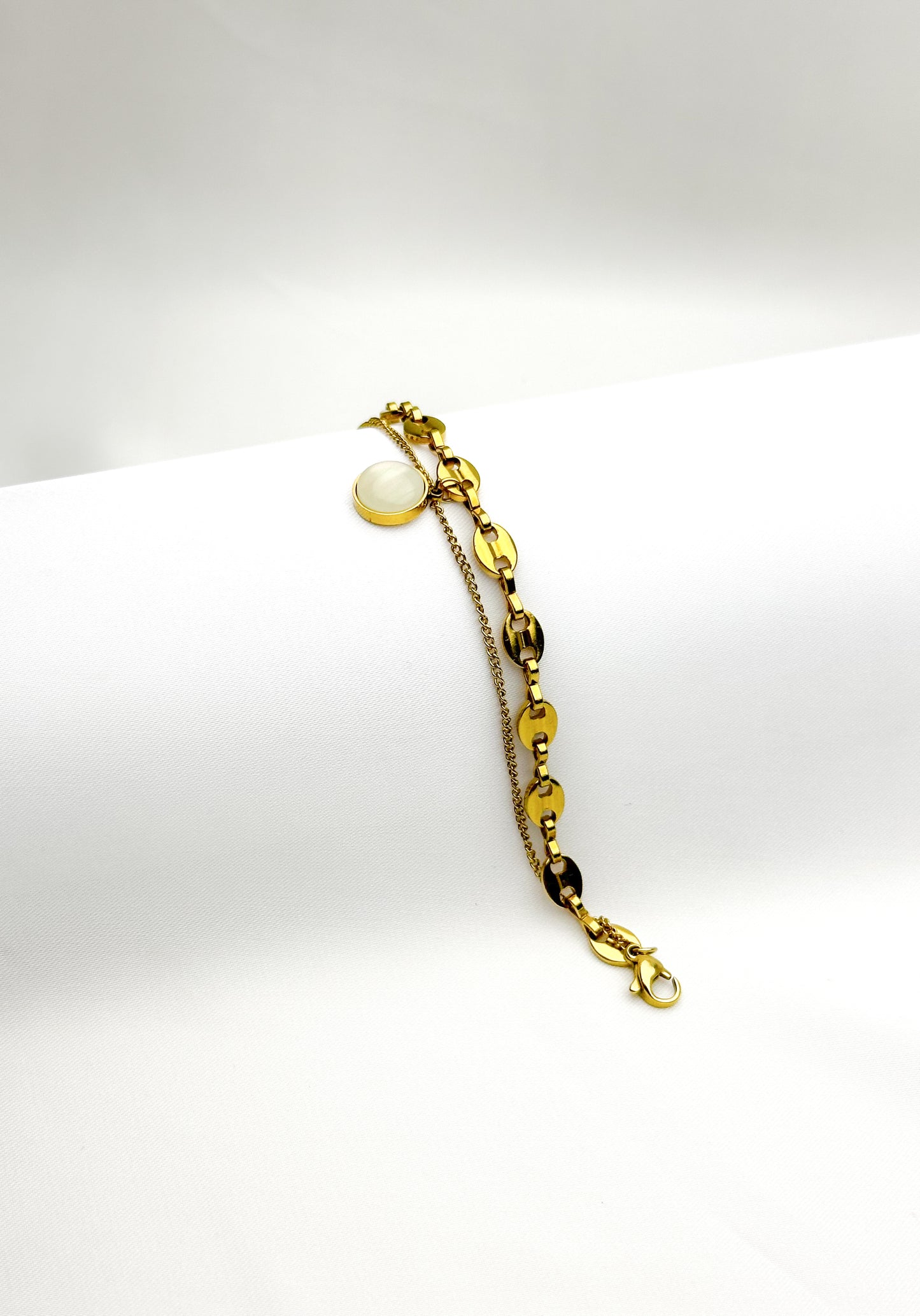 Pulsera SERENIDAD | Pulsera con dije colgante blanco