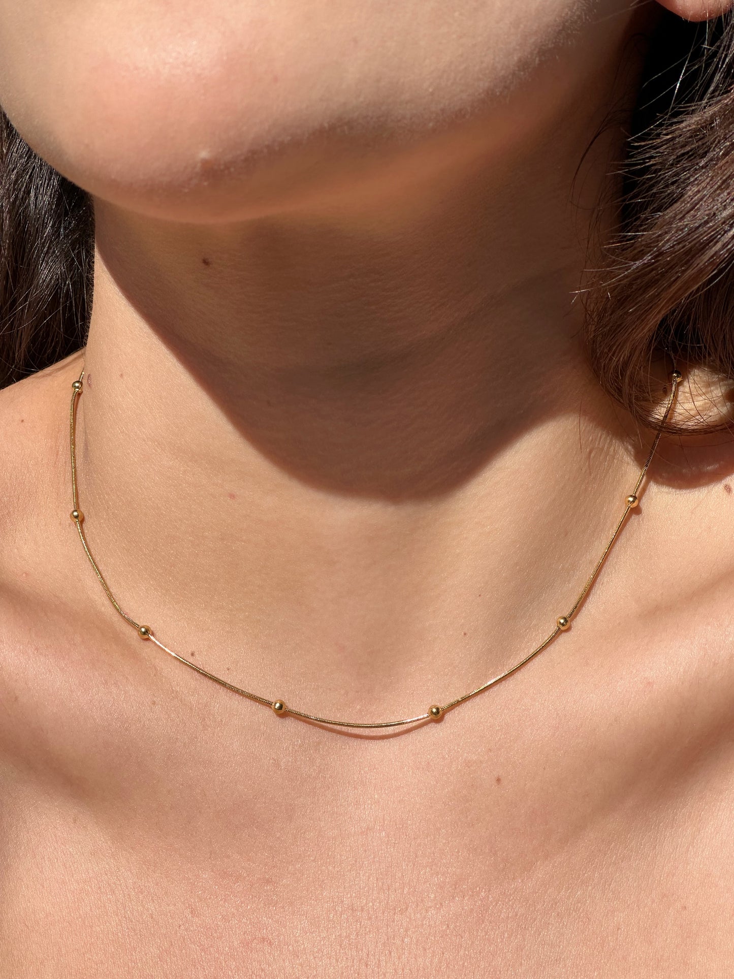 Collar ÓRBITA | Gargantilla de oro para mujer