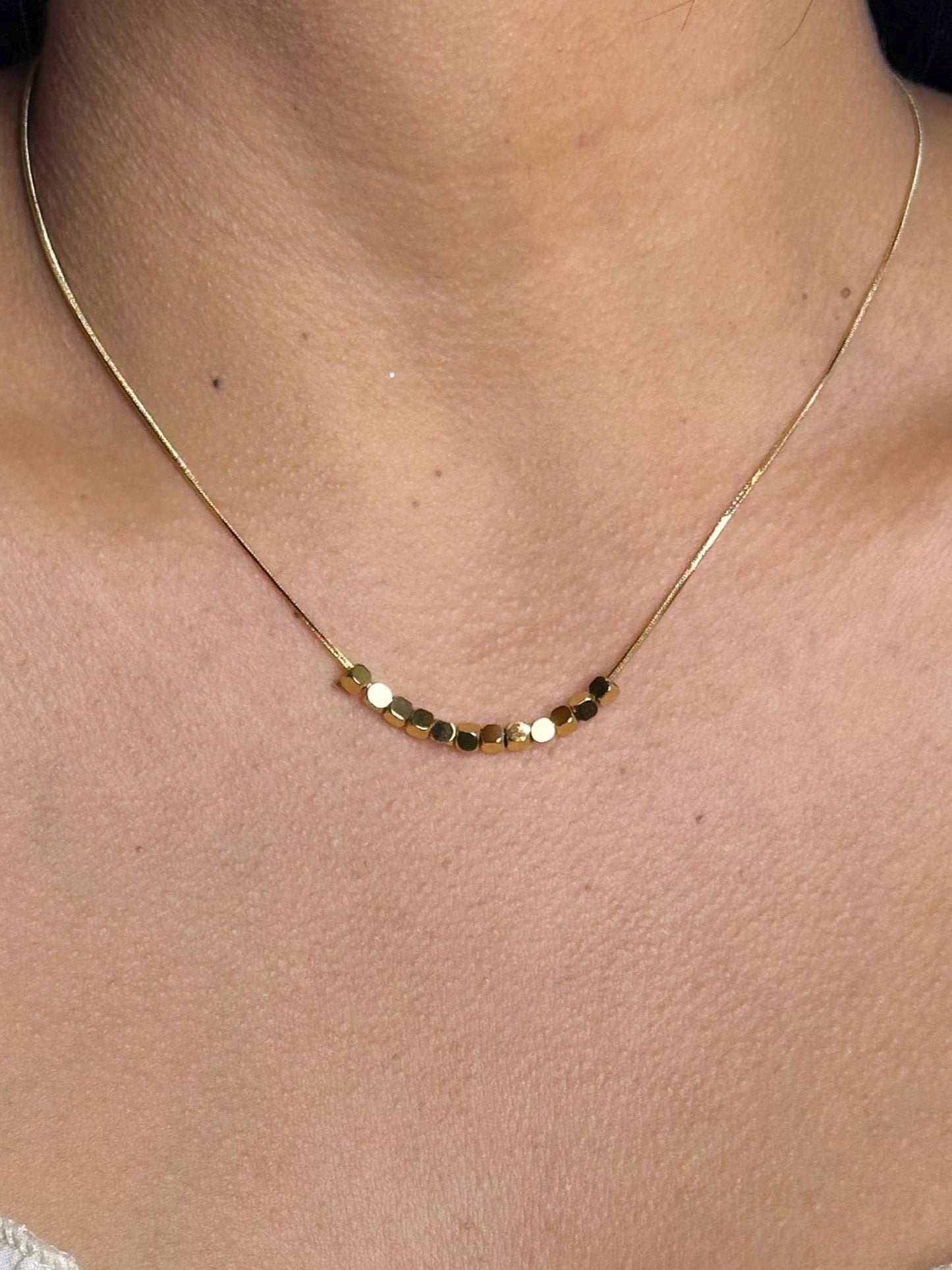 Collar EQUILIBRIO | Acero inoxidable enchapado en oro 18k