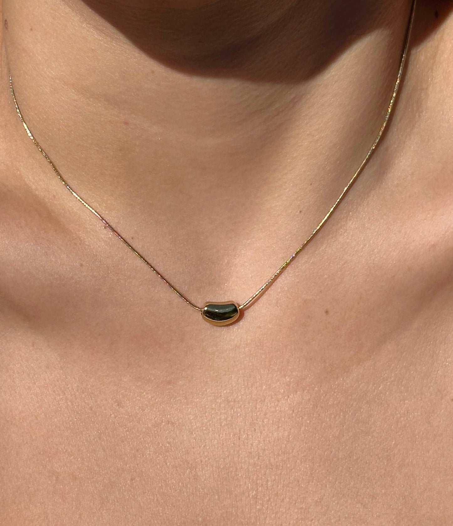 Collar HORIZONTE | Joyería chapada en oro 18k