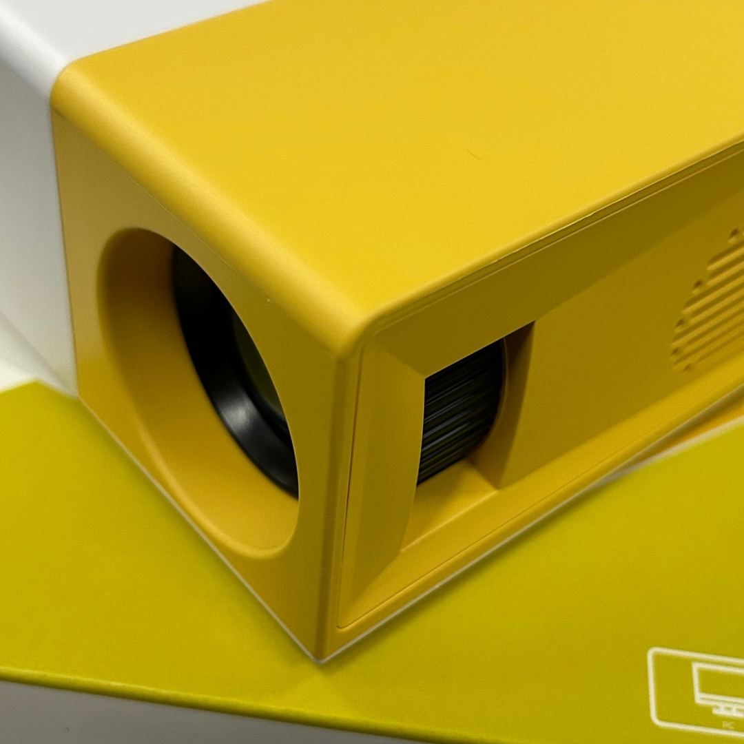 J9C Projector