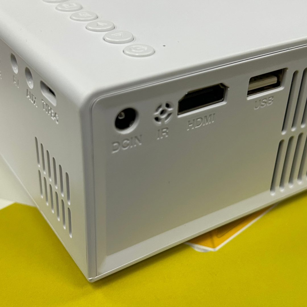 J9C Projector
